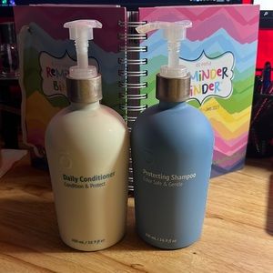 protecting shampoo and conditioner